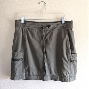 Tangerine cargo skort